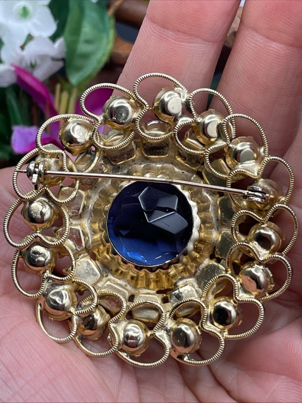 Rhinestone and metal scroll work brooch vintage
